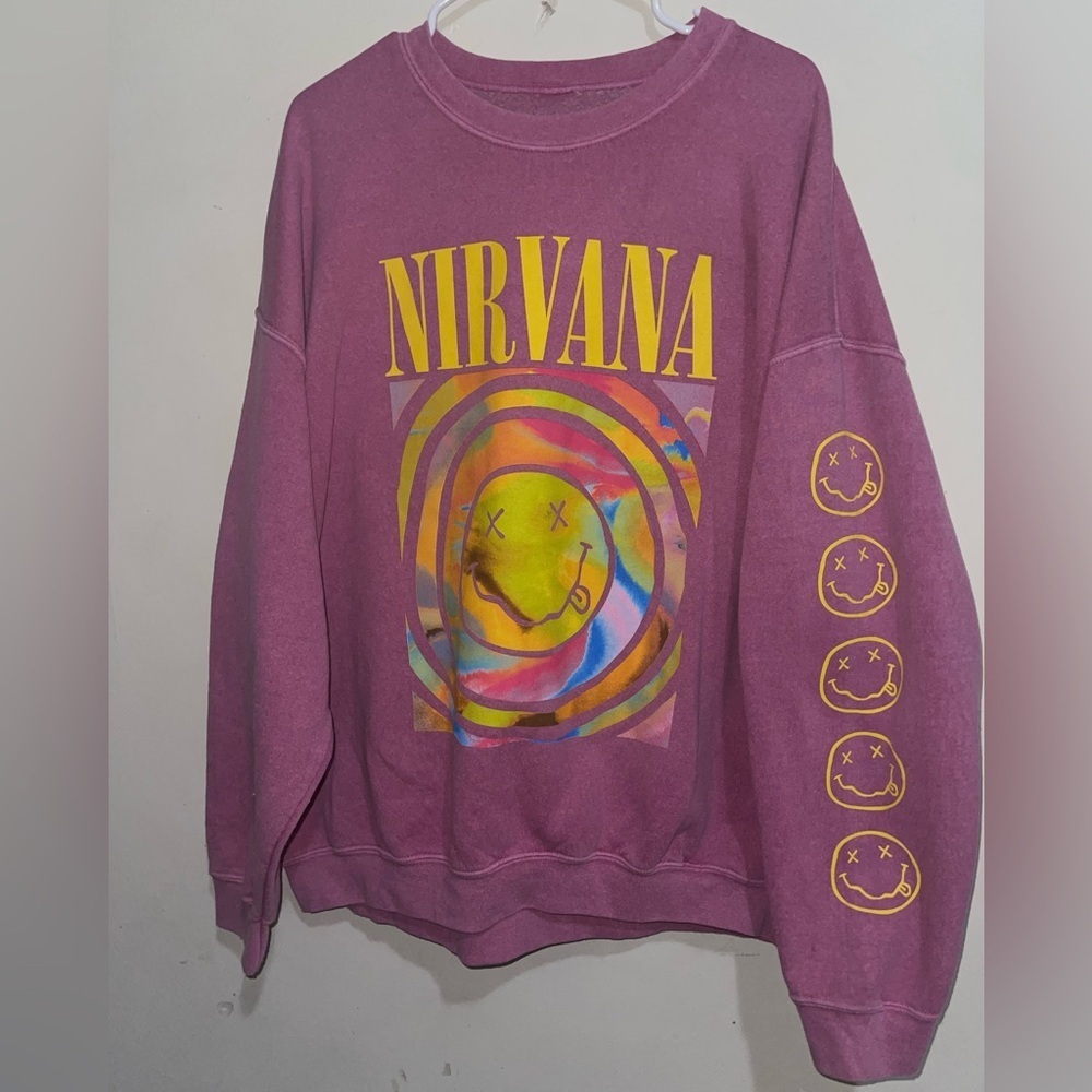 NWOT Nirvana Smiley Artsy Oversize Crewneck Sweater - Picture 7 of 7